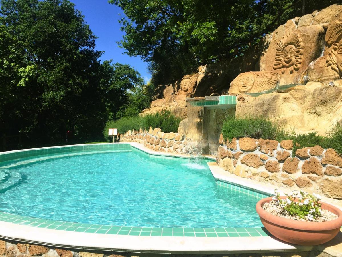 Isa - Residence With Swimming Pool In Sorano, Apartments With Air Conditioning And Private Outdoor Area Dış mekan fotoğraf